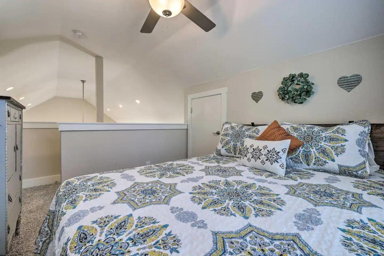 Convenient Cute Cottage Hot Tub Fire Pit Sleeps 6 Canyon Lake Luaran gambar