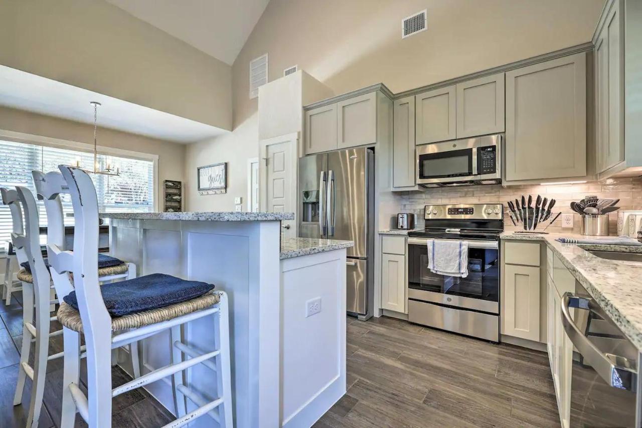 Convenient Cute Cottage Hot Tub Fire Pit Sleeps 6 Canyon Lake Luaran gambar
